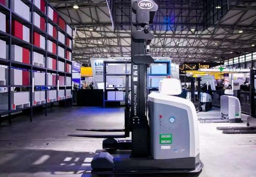 比亞迪叉車 以智能機器人引領“搬運機器人時代”